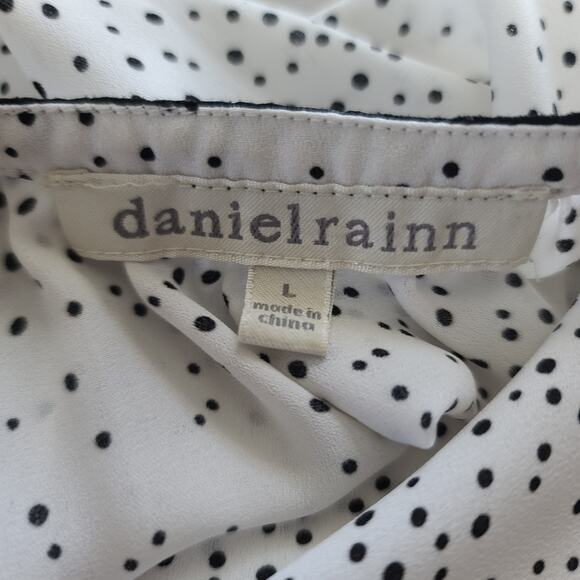 Daniel Rainn White Black Dot Sleeveless Top Shirt Ribbon Trim Tie Neck Large - Picture 4 of 5